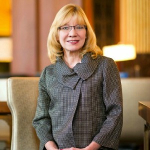 Diane Dailey Headshot